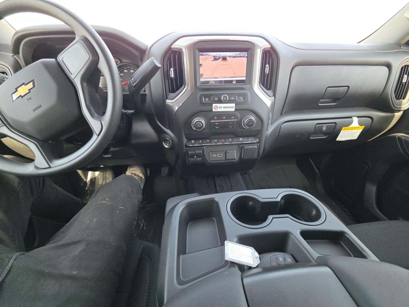 2025 Chevrolet Silverado 2500HD Custom