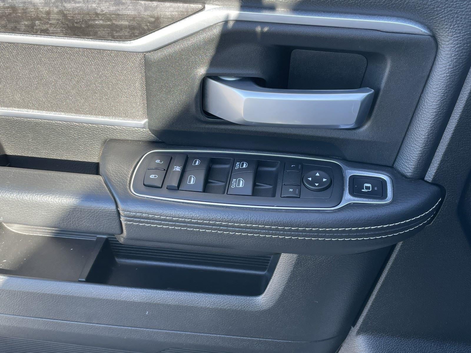 2024 RAM 3500 Chassis Cab SLT