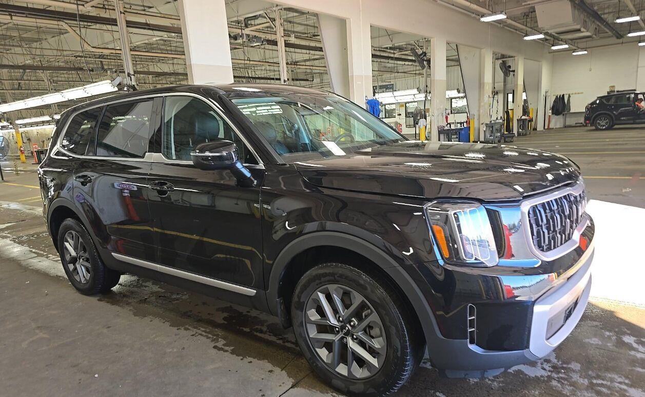 2024 Kia TELLURIDE LX FWD